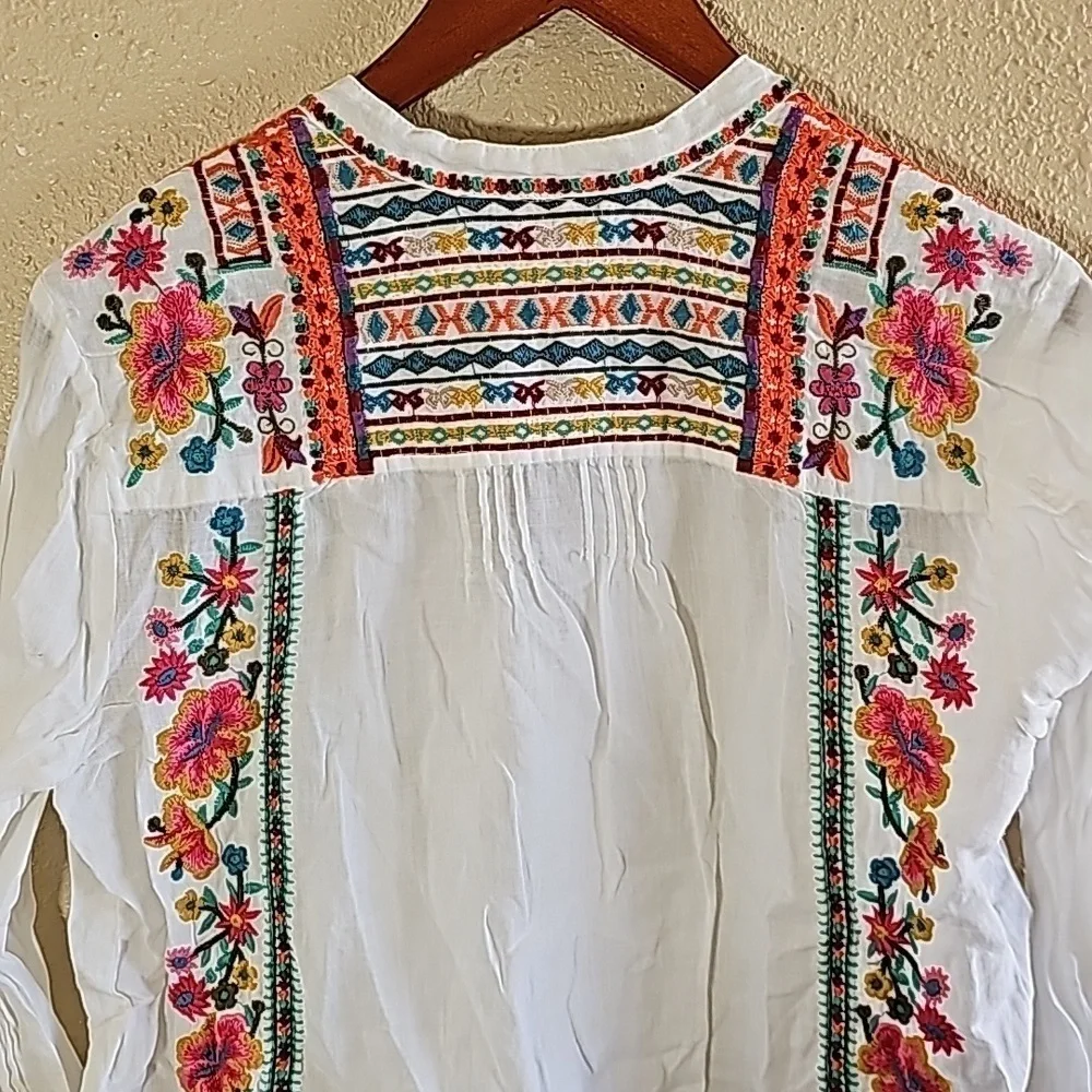 Johny Was 3J Workshop White Embroidered Top - Picture 8 of 10